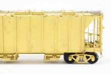 Load image into Gallery viewer, O Brass Pecos River Brass Various Roads ACF 34' Covered Hopper Closed Sides/Square Hatches