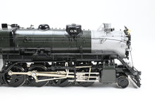 Load image into Gallery viewer, O Brass CON Oriental Limited GN - Great Northern O-8 2-8-2 Vestibule Cab Version Pro-Painted "Glacier Park" Scheme No. 3390