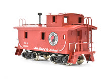 Load image into Gallery viewer, HO Brass CON NWSL - Northwest Short Line NP - Northern Pacific Wood Caboose Custom Painted