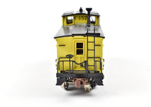 Load image into Gallery viewer, HO Brass PFM - SKI DM&IR - Duluth Missabe & Iron Range Wood Caboose FP