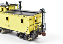 Load image into Gallery viewer, HO Brass PFM - SKI DM&IR - Duluth Missabe & Iron Range Wood Caboose FP