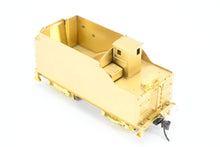 Load image into Gallery viewer, HO Brass W&R Enterprises NP - Northern Pacific Class 22E Tender Only