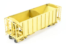 Load image into Gallery viewer, O Brass Pecos River Brass Various Roads ACF 34’ Open Top Hopper Closed Sides Ballast Car