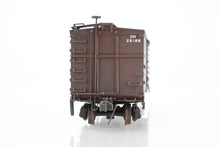 Load image into Gallery viewer, HO Brass NPP - Nickel Plate Products GN - Great Northern 40' Boxcar KC Brake Version Custom Painted and Weathered No.26186
