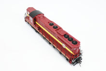 Load image into Gallery viewer, HO Life-Like Proto 2000 DM&IR - Duluth Missabe & Iron Range EMD SD9 w/ Dynamic Brake FP No. 130