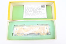 Load image into Gallery viewer, HO Brass Suydam PE - Pacific Electric Wood Box Motor