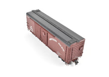 Load image into Gallery viewer, HO Brass W&R Enterprises NP - Northern Pacific 40' Round Roof Auto Box Car Paintes