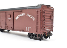 Load image into Gallery viewer, HO Brass W&R Enterprises NP - Northern Pacific 40' Round Roof Auto Box Car Paintes