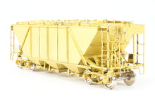Load image into Gallery viewer, O Brass PSC - Precision Scale Co. N&W - Norfolk & Western HC-1 Covered Hopper