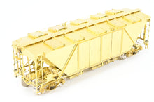 Load image into Gallery viewer, O Brass PSC - Precision Scale Co. N&W - Norfolk & Western HC-1 Covered Hopper