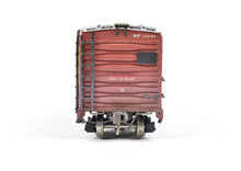 Load image into Gallery viewer, HO Brass CIL - Challenger Imports NP - Northern Pacific Steel Ice Refrigerator F/P Light Weathering