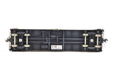 Load image into Gallery viewer, HO Brass CIL - Challenger Imports NP - Northern Pacific Steel Ice Refrigerator F/P Light Weathering