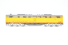 Load image into Gallery viewer, O Brass OMI - Overland Models, Inc. MILW - Milwaukee Road EMD E8/9B w/o Port Holes Custom Painted No. 32B AS-IS