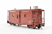 Load image into Gallery viewer, HO Brass CON OMI - Overland Models, Inc. NP - Northern Pacific Wood Bay Window Caboose FP No. 1532