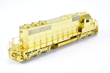Load image into Gallery viewer, HO Brass OMI - Overland Models Inc. GTW - Grand Trunk Western EMD SD40 Nos. 590 - 5911 w/o Dynamic Brakes
