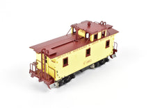 Load image into Gallery viewer, HO Brass PFM - SKI DM&IR - Duluth Missabe & Iron Range Wood Caboose FP #C-161