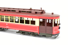 Load image into Gallery viewer, HO Brass Fairfield Models 346 CSL - Chicago Surface Lines Big Brill Car With 4 Vents Custom Painted No. 346