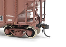 Load image into Gallery viewer, HO Brass Oriental Limited PRR - Pennsylvania Railroad H-39 Hopper C/P CR - Conrail #434908
