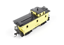 Load image into Gallery viewer, HO Brass PFM - SKI DM&IR - Duluth Missabe & Iron Range Wood Caboose FP #C-174
