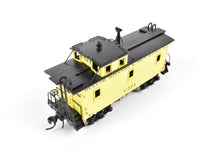 Load image into Gallery viewer, HO Brass PFM - SKI DM&IR - Duluth Missabe & Iron Range Wood Caboose FP #C-174