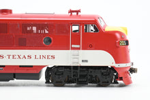 Load image into Gallery viewer, HO Athearn Genesis MKT - Missouri Kansas Texas EMD F3-A/F3-B/F3-A Phase II 3-Unit Set FP Nos. 205A, B, & C