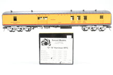 Load image into Gallery viewer, O Brass Sunset Models Third Rail UP - Union Pacific 70’ Harriman RPO FP Yellow/Gray No. 2257