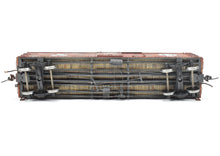 Load image into Gallery viewer, O Scale Wood Mullet River Model Works Kit 403221 GN - Great Northern 40' Truss Rod Boxcar Pro-Built and Painted NOB