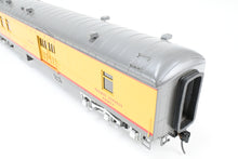 Load image into Gallery viewer, O Brass Sunset Models Third Rail UP - Union Pacific 70’ Harriman RPO FP Yellow/Gray No. 2257