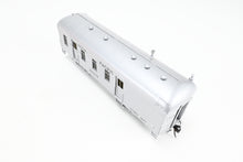 Load image into Gallery viewer, O Brass PSC - Precision Scale Co. UP - Union Pacific Harriman CS Full 40' RPO Class 40-P-1 Pro-Painted UPMW 903175