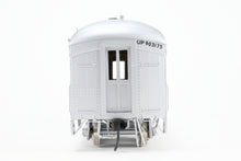 Load image into Gallery viewer, O Brass PSC - Precision Scale Co. UP - Union Pacific Harriman CS Full 40' RPO Class 40-P-1 Pro-Painted UPMW 903175