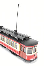 Load image into Gallery viewer, HO Brass Fairfield Models 347 CSL - Chicago Surface Lines Short Brill Car Custom Painted No. 5124 REBOXX
