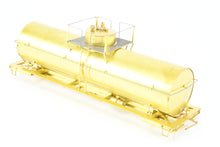 Load image into Gallery viewer, O Brass PSC - Precision Scale Co. 10,000 Gallon ACF Tank Car