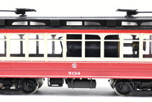 Load image into Gallery viewer, HO Brass Fairfield Models 347 CSL - Chicago Surface Lines Short Brill Car Custom Painted No. 5124 REBOXX