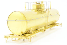 Load image into Gallery viewer, O Brass PSC - Precision Scale Co. 10,000 Gallon ACF Tank Car