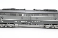 Load image into Gallery viewer, HO Brass OMI - Overland Models, Inc. NYC - New York Central EMD E8A Pro-Painted No. 4082 W/Light Weathering