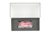 Load image into Gallery viewer, HO Brass CIL - Challenger Imports GN - Great Northern 25' Wood Caboose Later Version FP X683