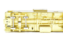 Load image into Gallery viewer, HO Brass OMI - Overland Models, Inc. D&H - Delaware & Hudson International Wide-Vision Caboose