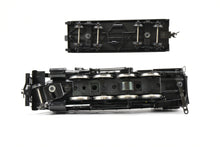 Load image into Gallery viewer, O Scale Diecast Weaver Models Various Roads Baldwin 2-8-0 Consolidation Unlettered Partial Decal 2-Rail