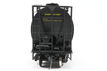 Load image into Gallery viewer, O Brass OMI - Overland Models, Inc. Various Roads CNWX - Canadian Wheat Board Hawker-Siddeley Covered Hopper Pro-Painted No. 101287