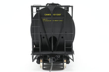 Load image into Gallery viewer, O Brass OMI - Overland Models, Inc. Various Roads CNWX - Canadian Wheat Board Hawker-Siddeley Covered Hopper Pro-Painted No. 101287