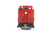 Load image into Gallery viewer, HO Brass CIL - Challenger Imports GN - Great Northern 25' Wood Caboose Early Version FP X580