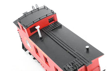 Load image into Gallery viewer, HO Brass CIL - Challenger Imports GN - Great Northern 25' Wood Caboose Early Version FP X580