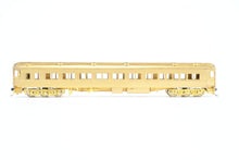 Load image into Gallery viewer, HO Brass Cascade Models NP - Northern Pacific HW Coach #609 Series
