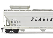 Load image into Gallery viewer, HO Brass OMI - Overland Models, Inc. RDG - Reading ACF 3-Bay Centerflow 4650 Covered Hopper w/ 3 Long Hatches CP No. 79923