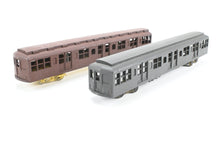 Load image into Gallery viewer, HO Q Car Company BMT – Brooklyn-Manhattan Transit Corporation 2500-2599 Series Trailer Cars 2-Pack Custom Built and Painted NO BOX