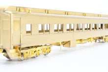 Load image into Gallery viewer, HO Brass Cascade Models NP - Northern Pacific HW Coach #609 Series