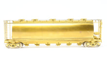 Load image into Gallery viewer, O Brass OMI - Overland Models, Inc. Wabash/N&W - Norfolk & Western/IT - Illinois Terminal HC-60 Cylindrical Covered Hopper
