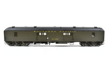 Load image into Gallery viewer, HO NEW Brass TCY - The Coach Yard SP - Southern Pacific Heavyweight Baggage Car "Daylight/Starlight" Class 70-B-7 FP #6082