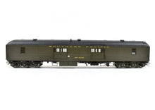 Load image into Gallery viewer, HO NEW Brass TCY - The Coach Yard SP - Southern Pacific Heavyweight Baggage Car "Daylight/Starlight" Class 70-B-7 FP #6082