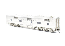 Load image into Gallery viewer, HO Brass CIL - Challenger Imports CB&Q - Burlington Route EMD E5 PH-II A/B Set FP 9912A PH II 1960's Scheme